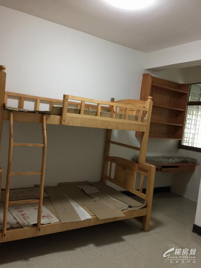 郴州市三中大门对面学区房-郴州二手房